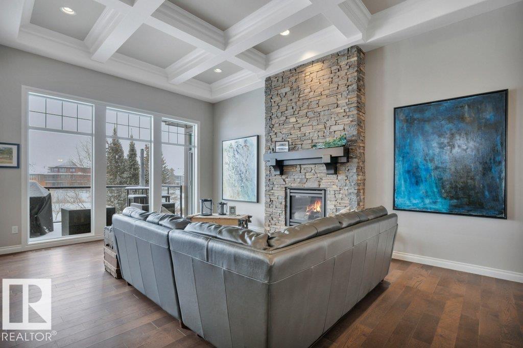 3262 WHITELAW DR NW, Edmonton