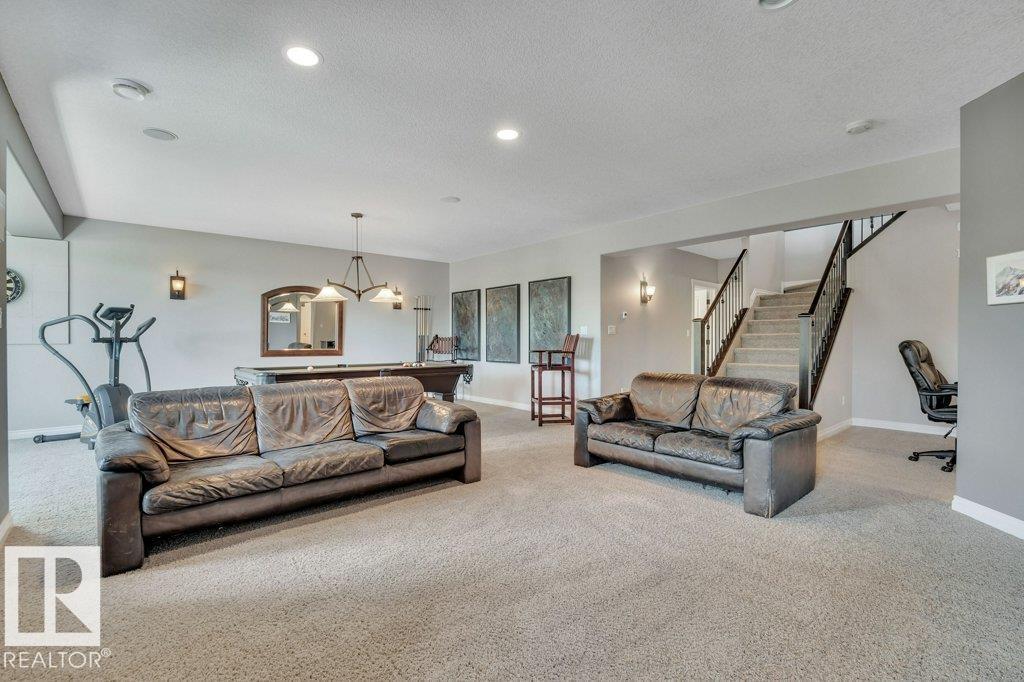 3262 WHITELAW DR NW, Edmonton