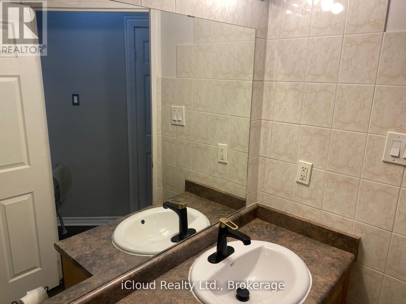 #606 3501 GLEN ERIN DRIVE - 14