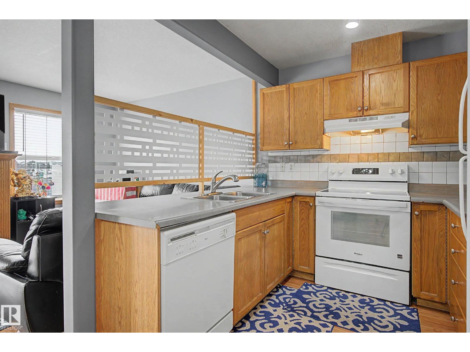 #79 16823 84 ST NW, Edmonton