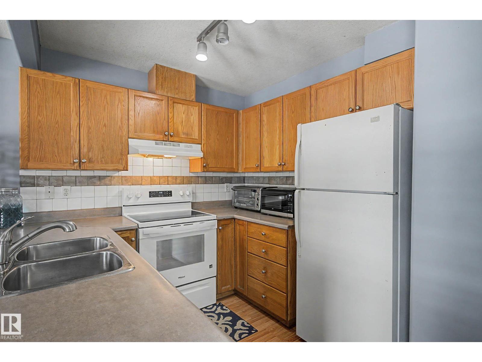 #79 16823 84 ST NW, Edmonton