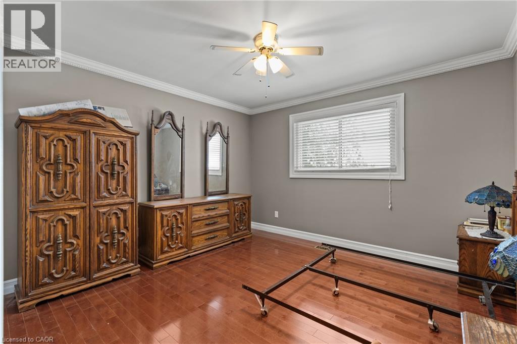 35 CHANTLER ROAD - 16