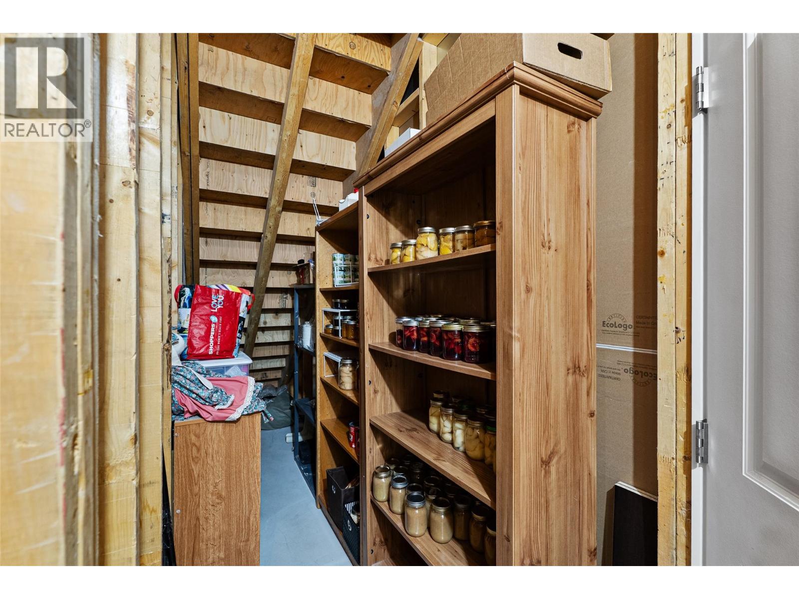 2514 Spring Bank Avenue Unit# 106, Merritt