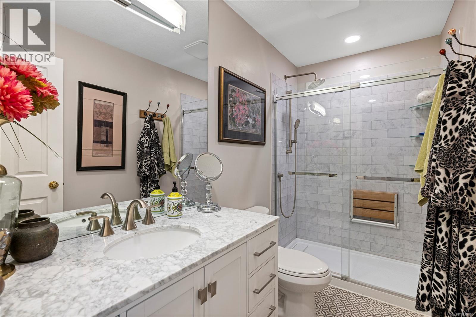 #39 6245 BLUEBACK RD - 19