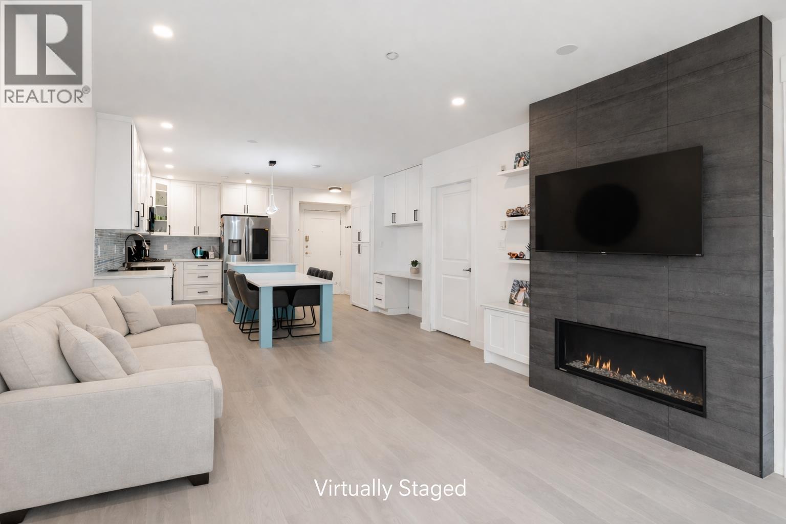 203 1315 56 STREET, Delta
