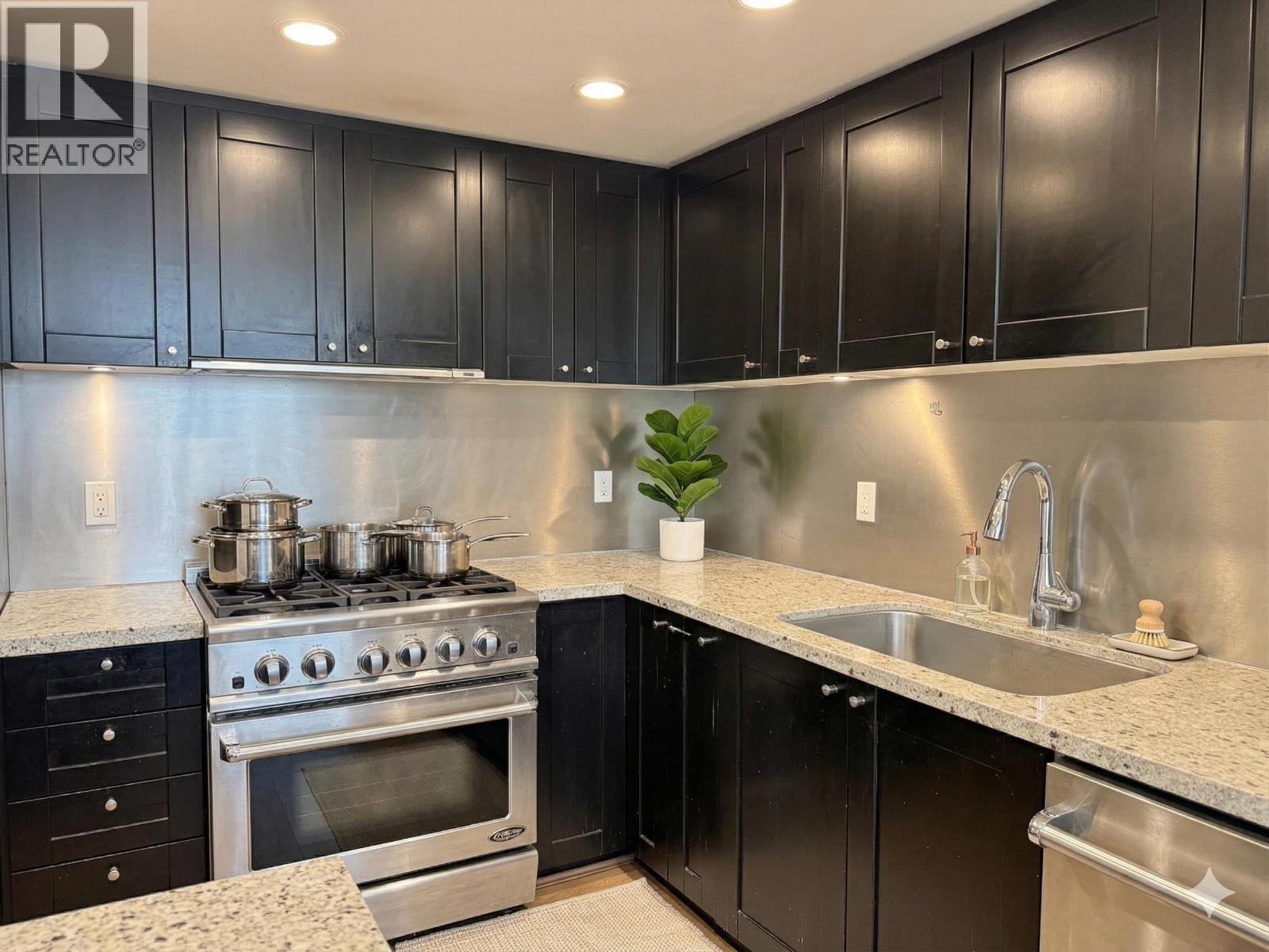 804 1133 HOMER Street - photo 2