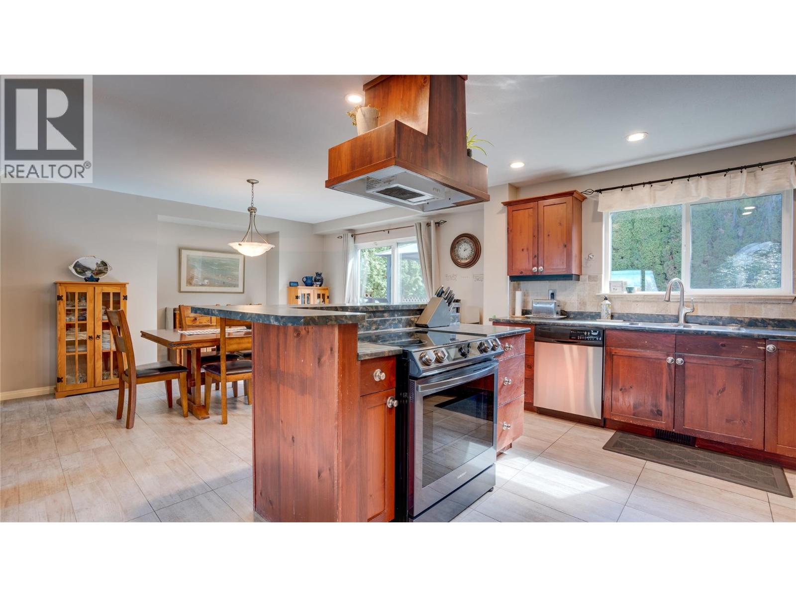 991 Mt. Bulman Drive, Vernon