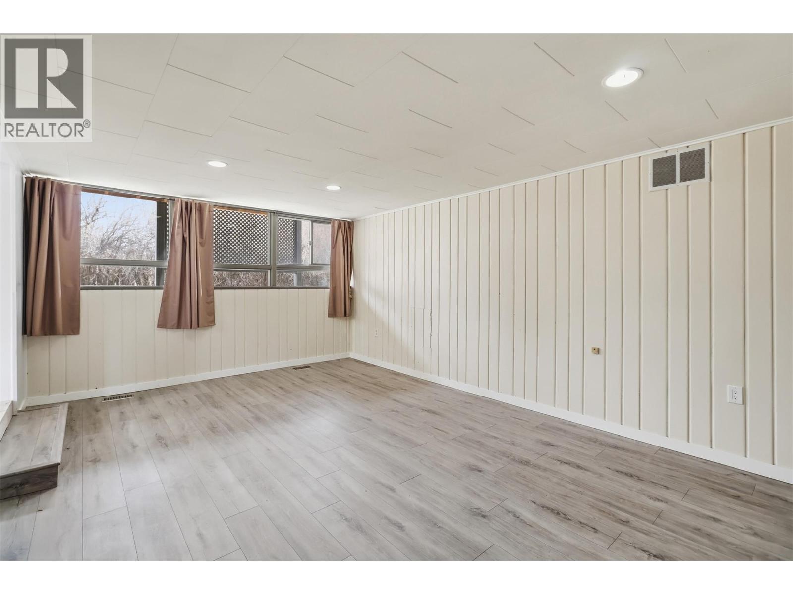  2794 Sunset Drive, Kamloops