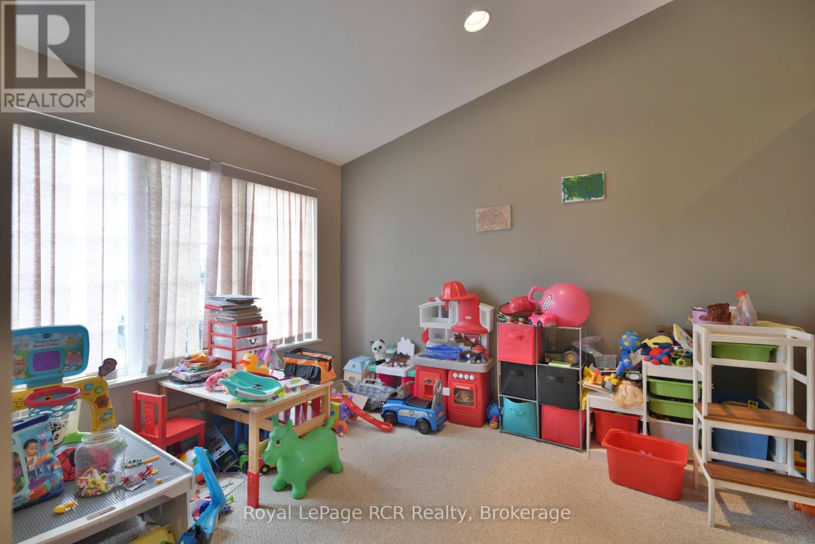 444 GRANDVIEW ROAD - 11