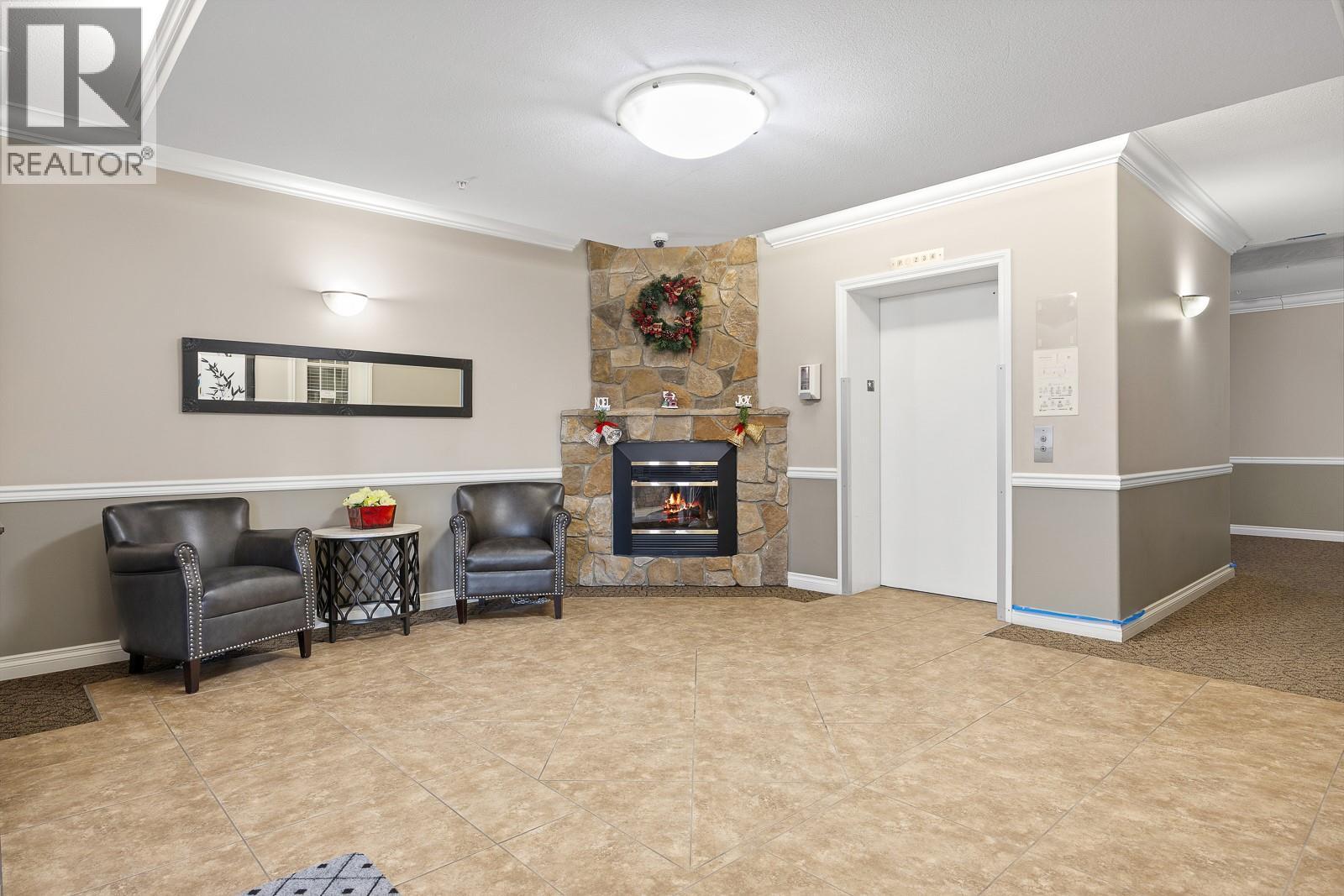 104 1007 Harvey Avenue, Kelowna