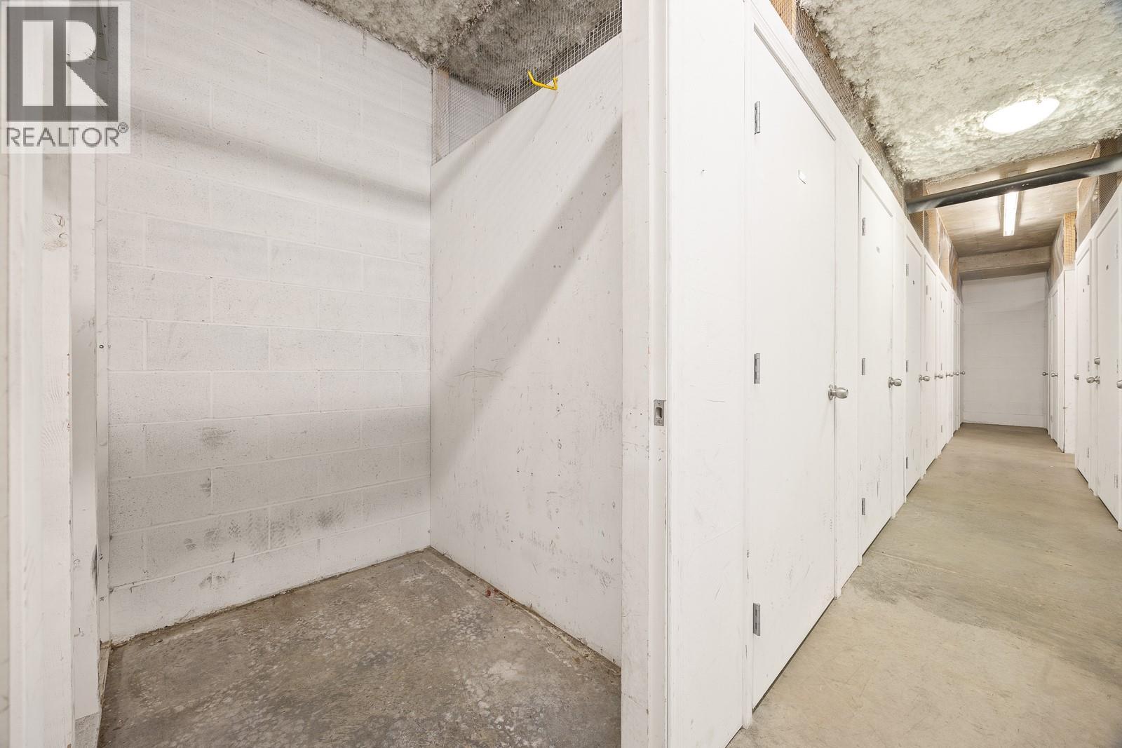 104 1007 Harvey Avenue, Kelowna