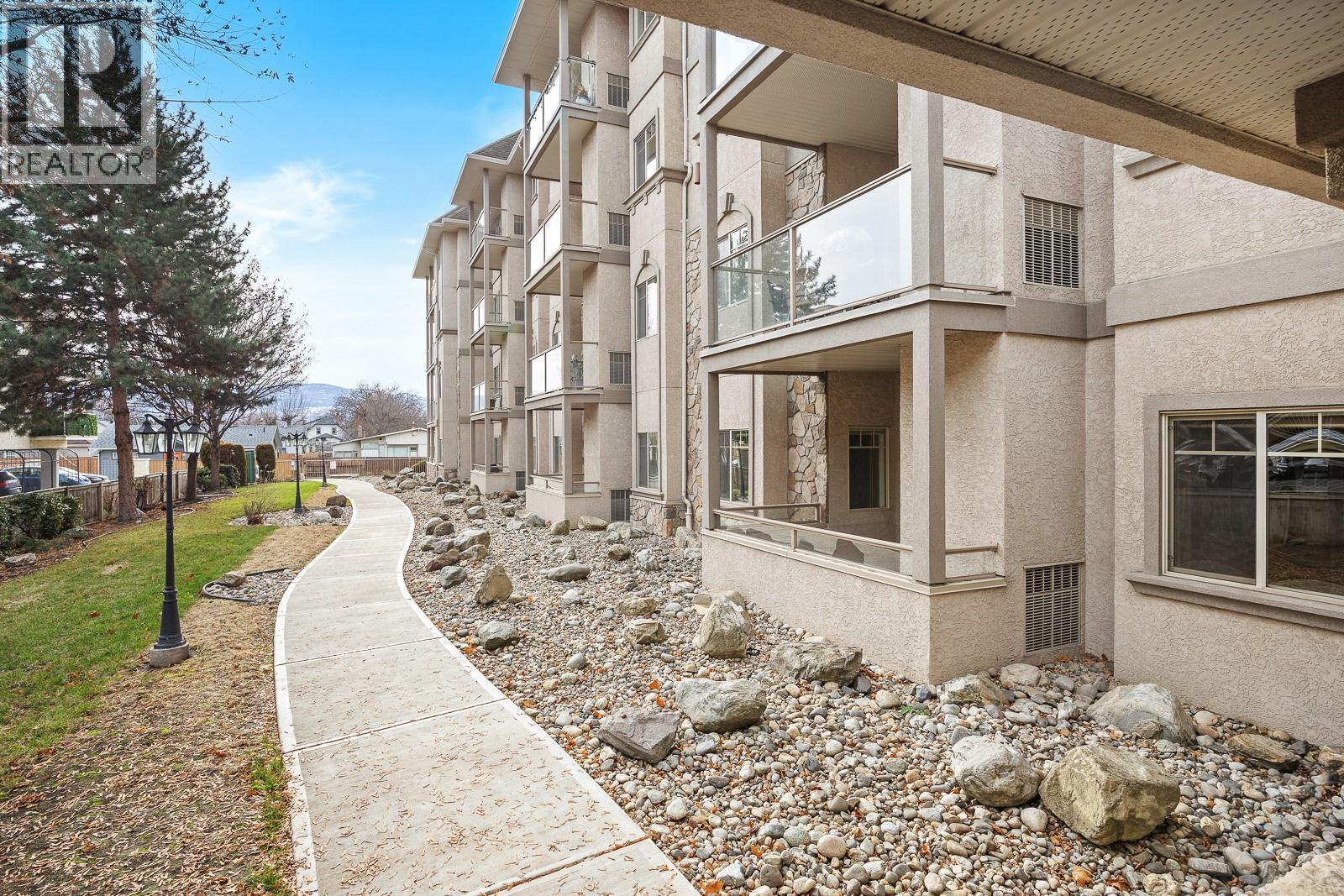 104 1007 Harvey Avenue, Kelowna