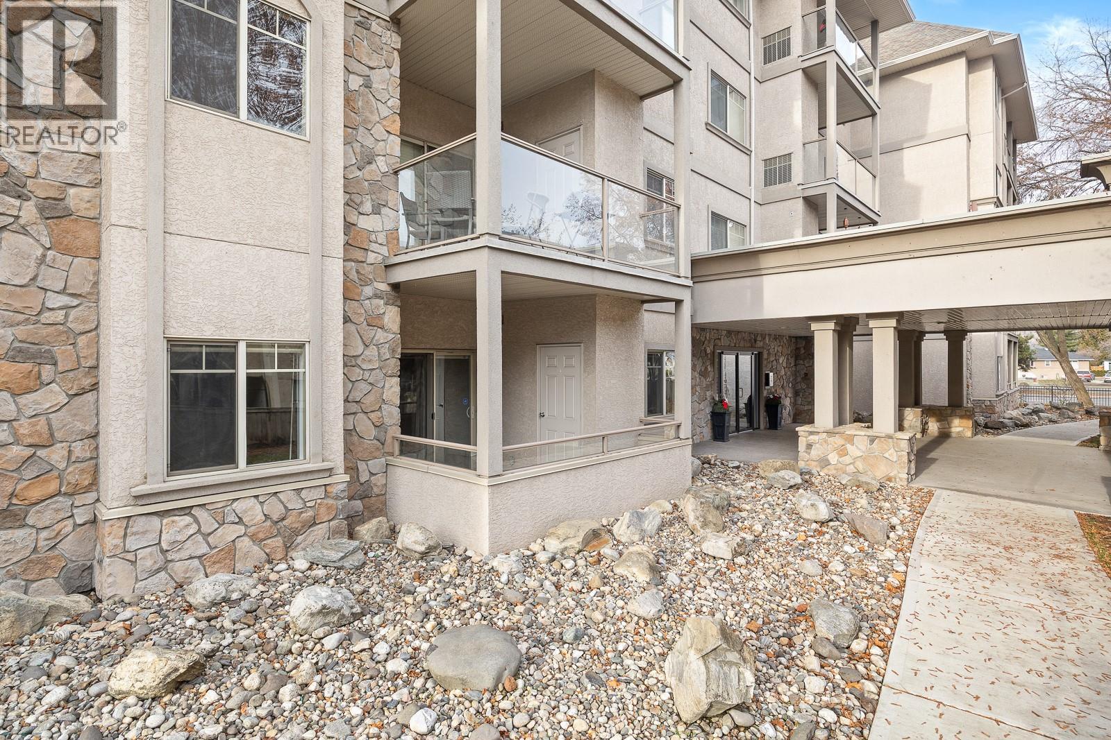 104 1007 Harvey Avenue, Kelowna