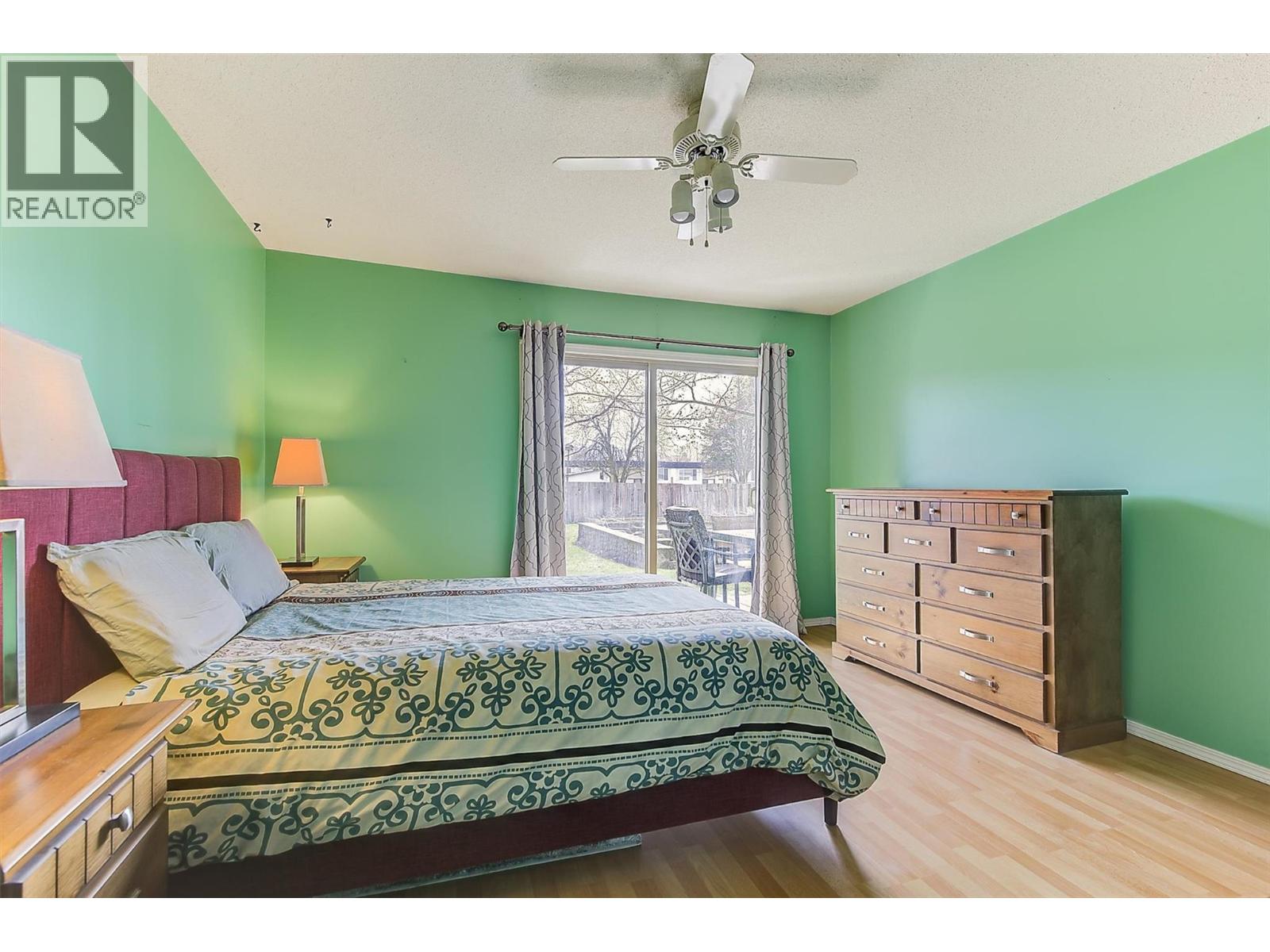 102 215 Mills Road, Kelowna