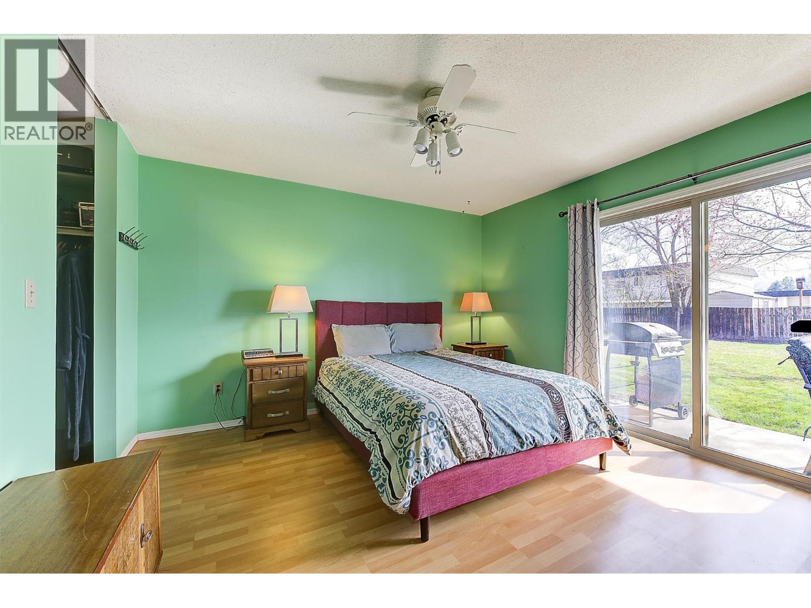 102 215 Mills Road, Kelowna