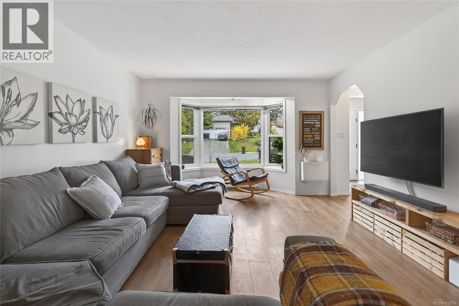 1623 HOBSON AVE - 13