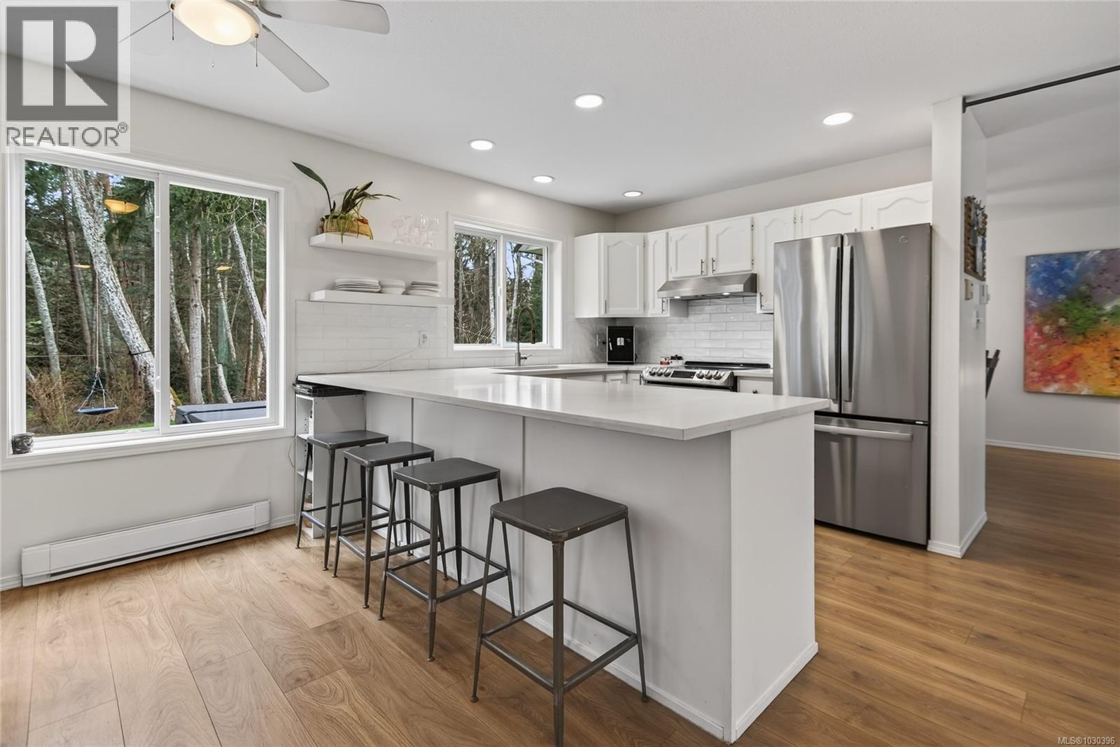 1623 HOBSON AVE - 10