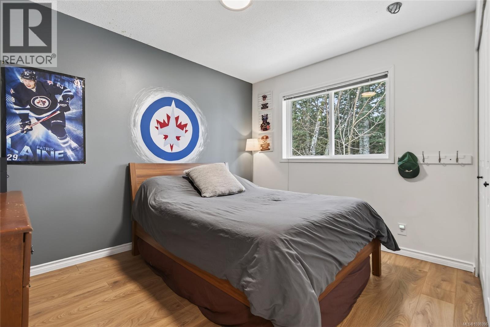 1623 HOBSON AVE - 34