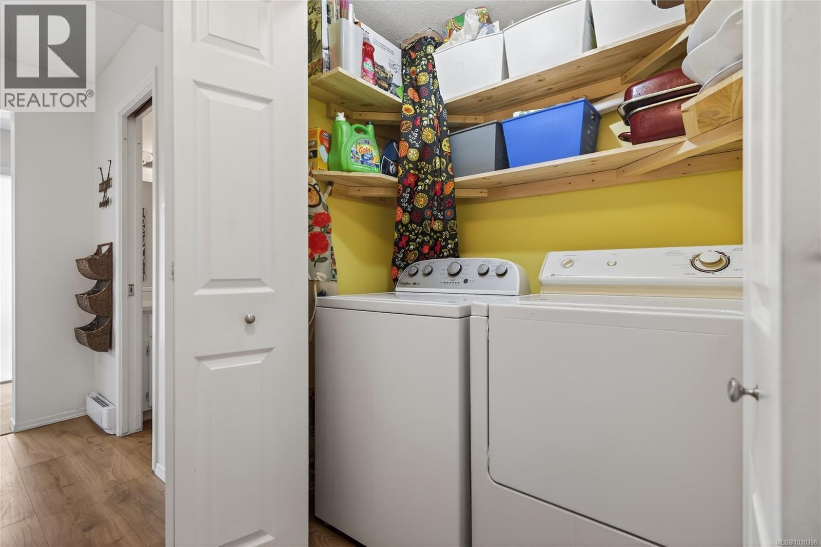 1623 HOBSON AVE - 29