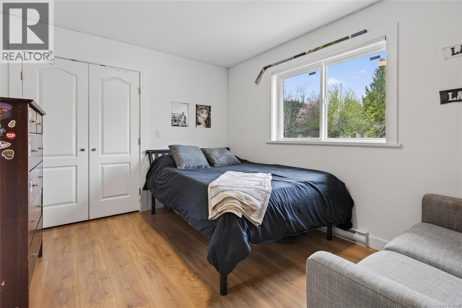 1623 HOBSON AVE - 38