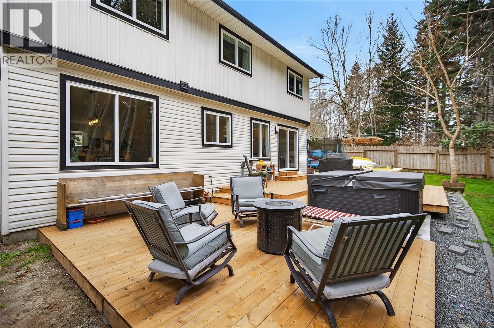 1623 HOBSON AVE - 40