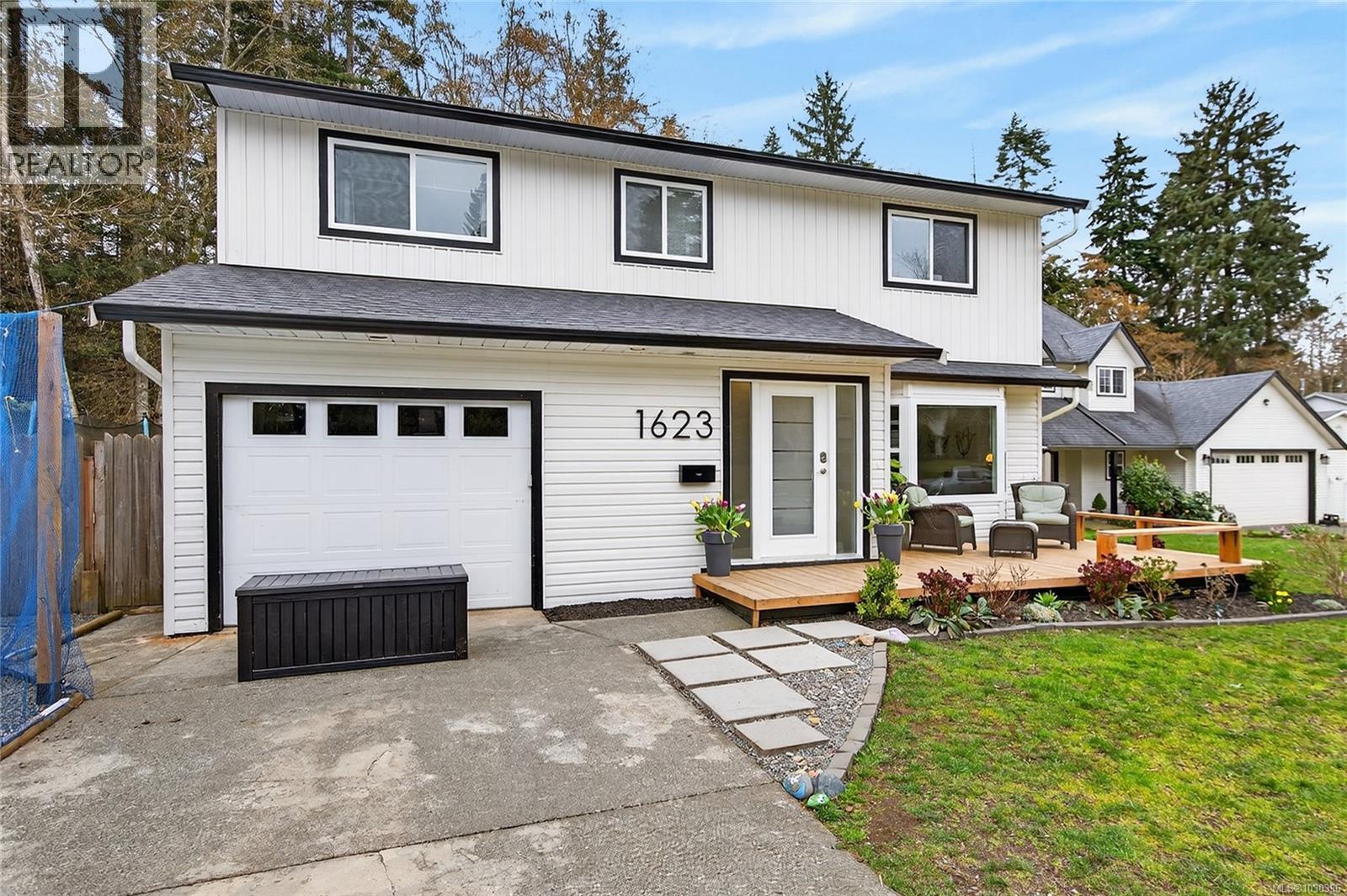 1623 HOBSON AVE - 55