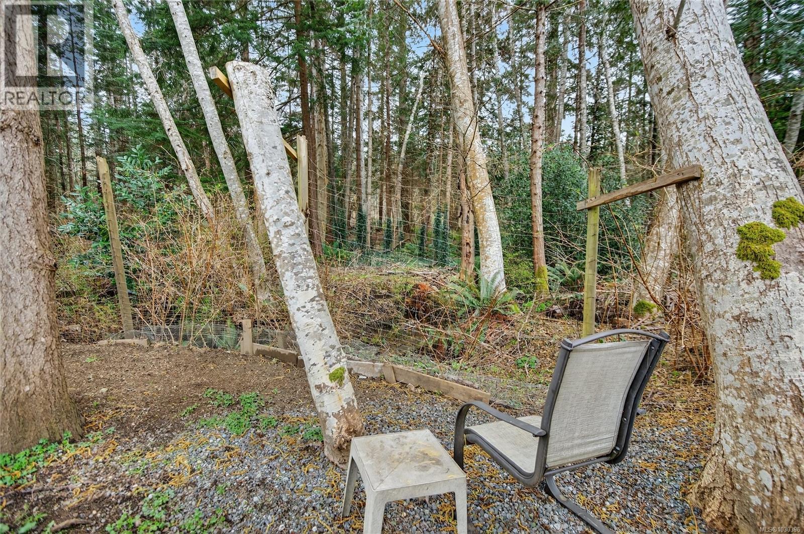 1623 HOBSON AVE - 56