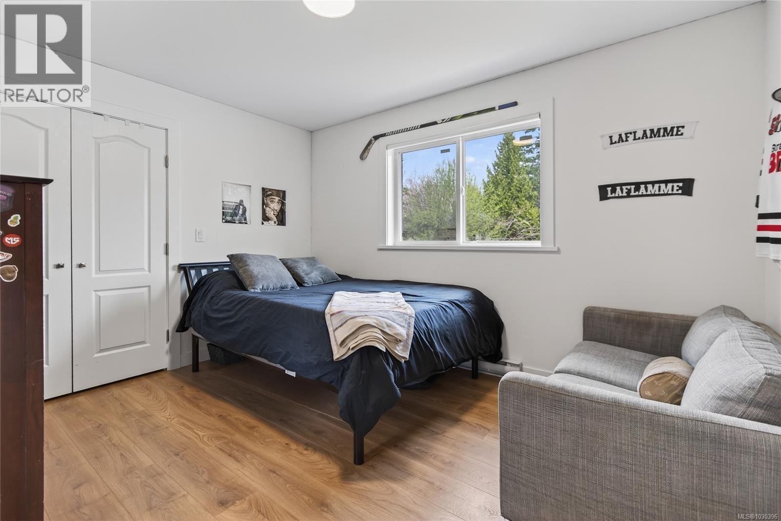 1623 HOBSON AVE - 36