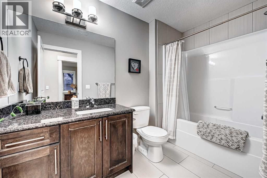 Single Family House for Sale in   Avenue NW Montgomery Calgary 