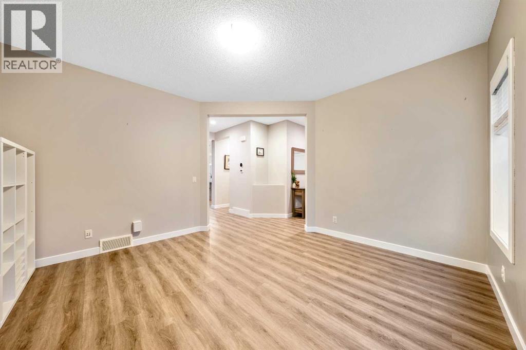 Single Family House for Sale in  Elgin Meadows Way SE McKenzie Towne Calgary 
