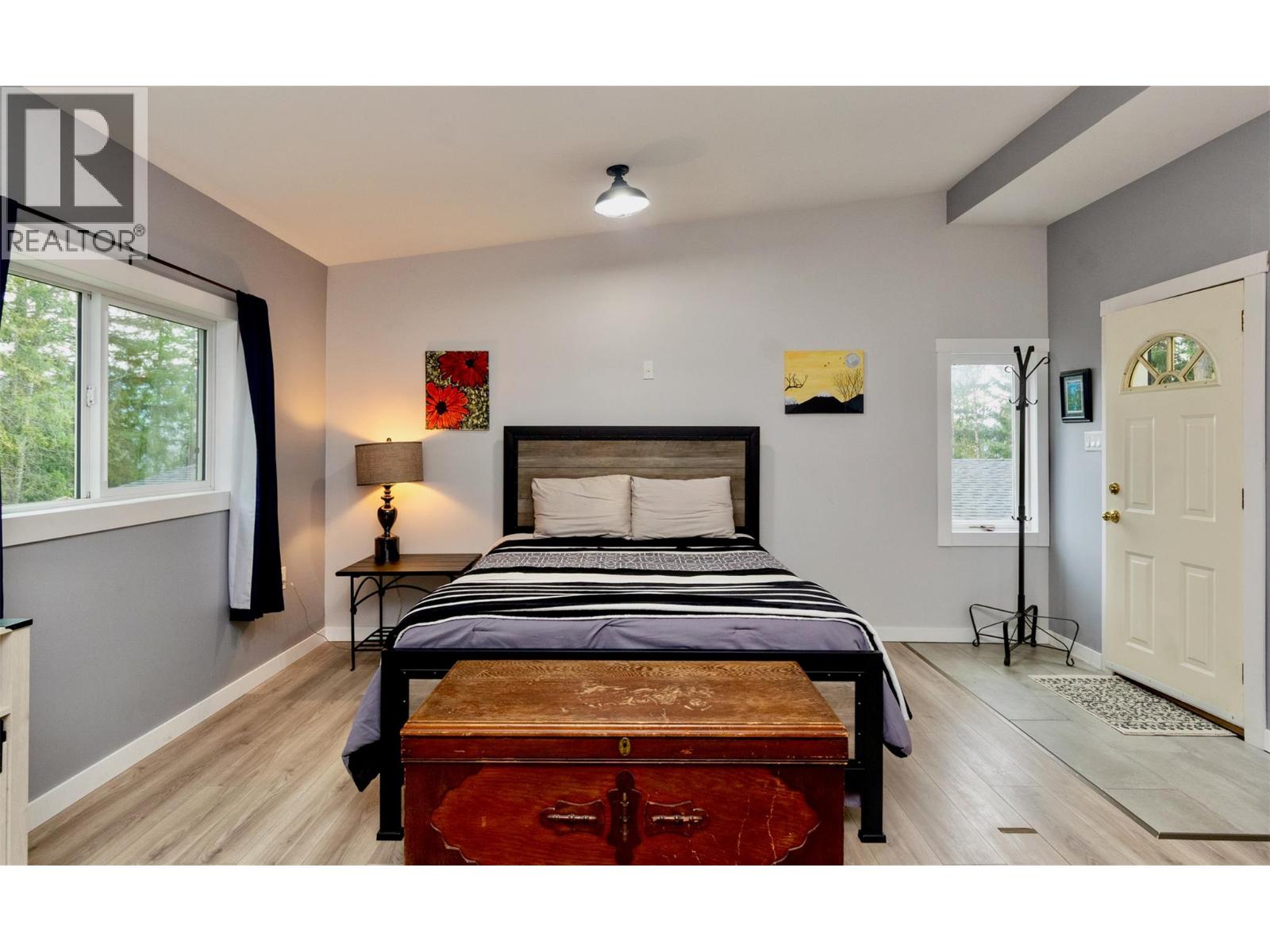 7519 Anglemont Drive, Anglemont