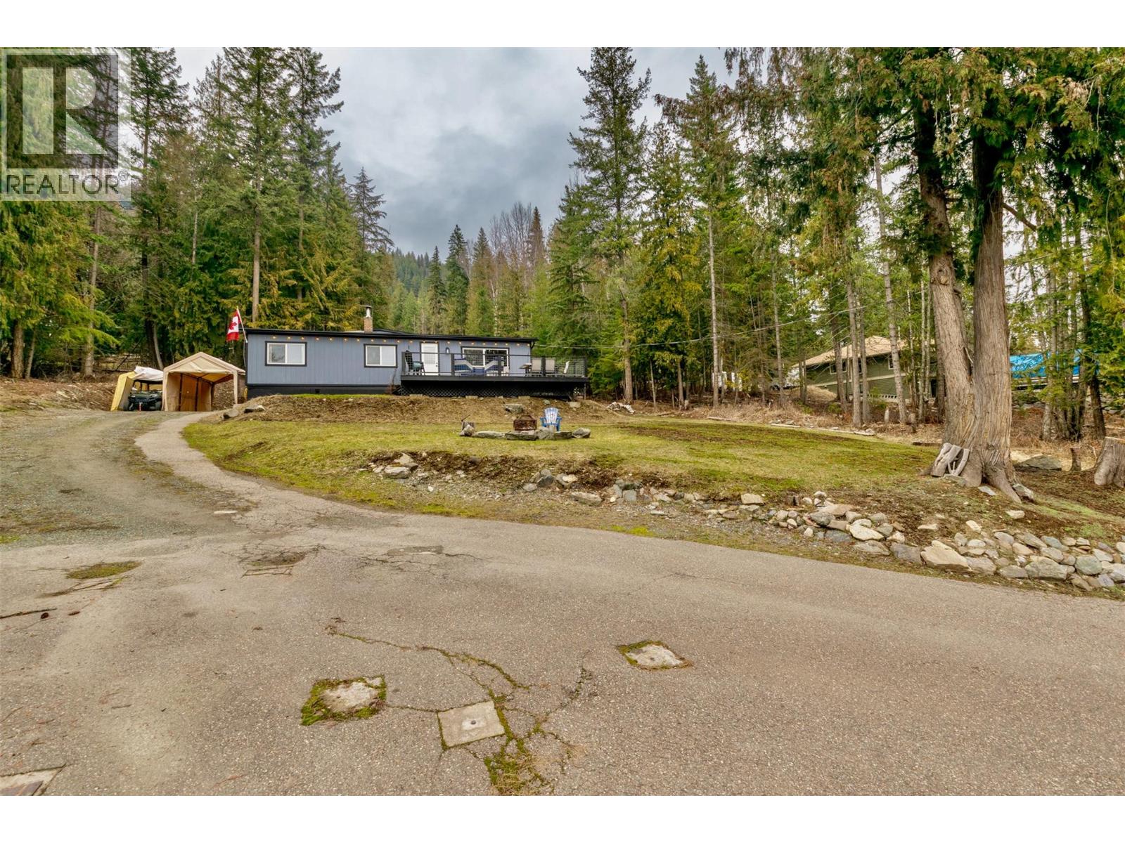 7519 Anglemont Drive, Anglemont