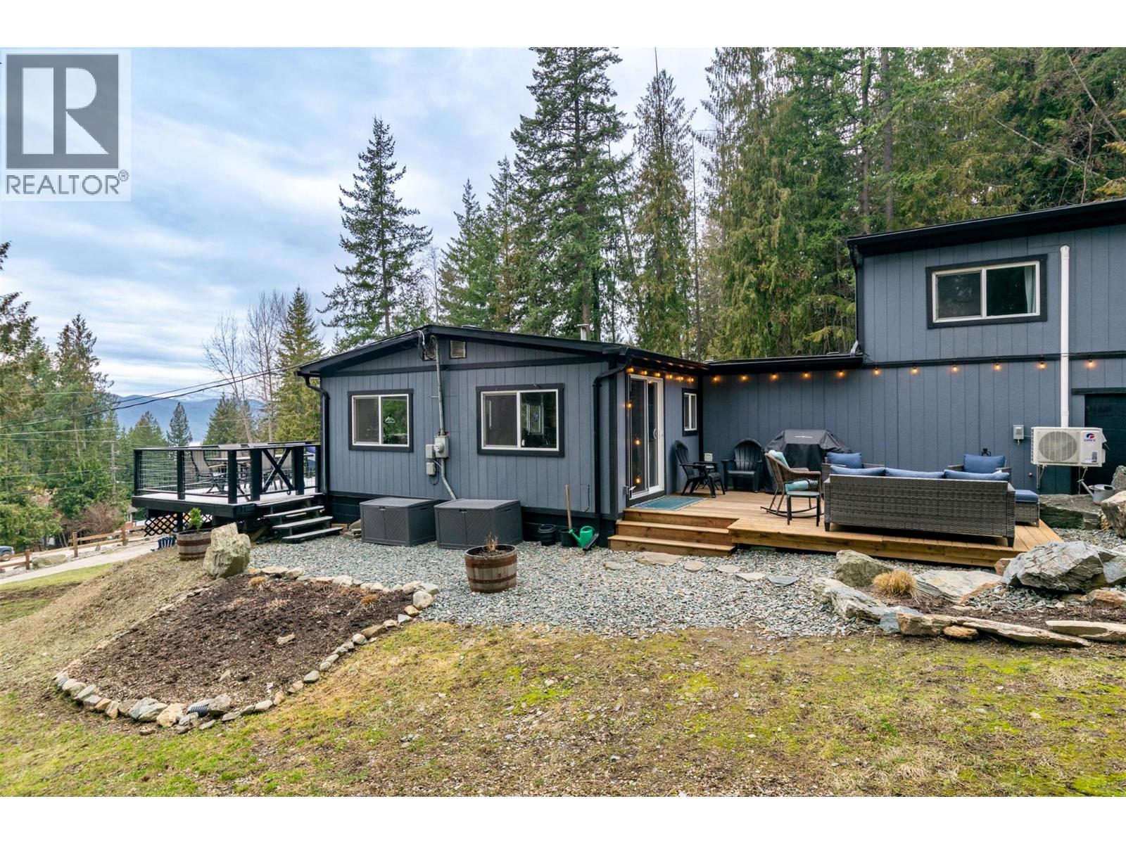 7519 Anglemont Drive, Anglemont