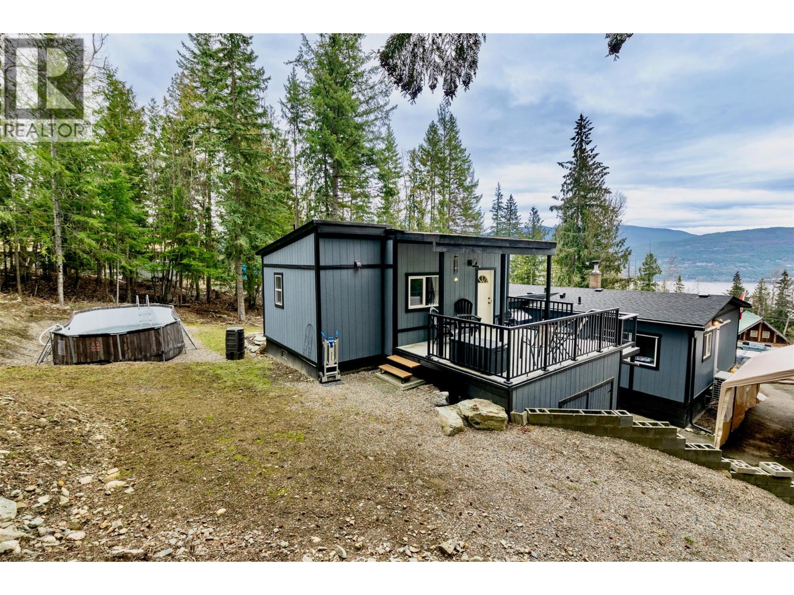 7519 Anglemont Drive, Anglemont