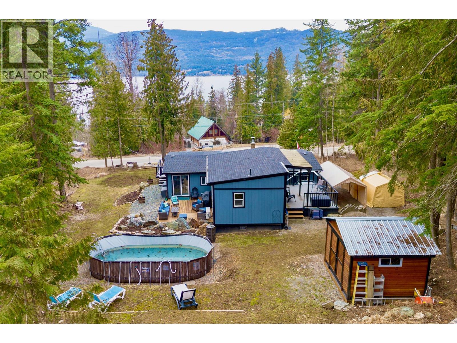 7519 Anglemont Drive, Anglemont