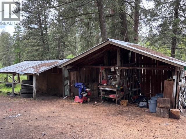 3900 Highway 3, Rock Creek