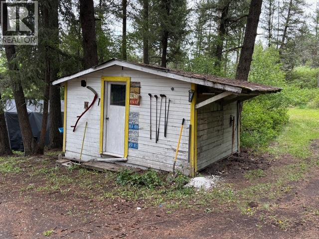 3900 Highway 3, Rock Creek