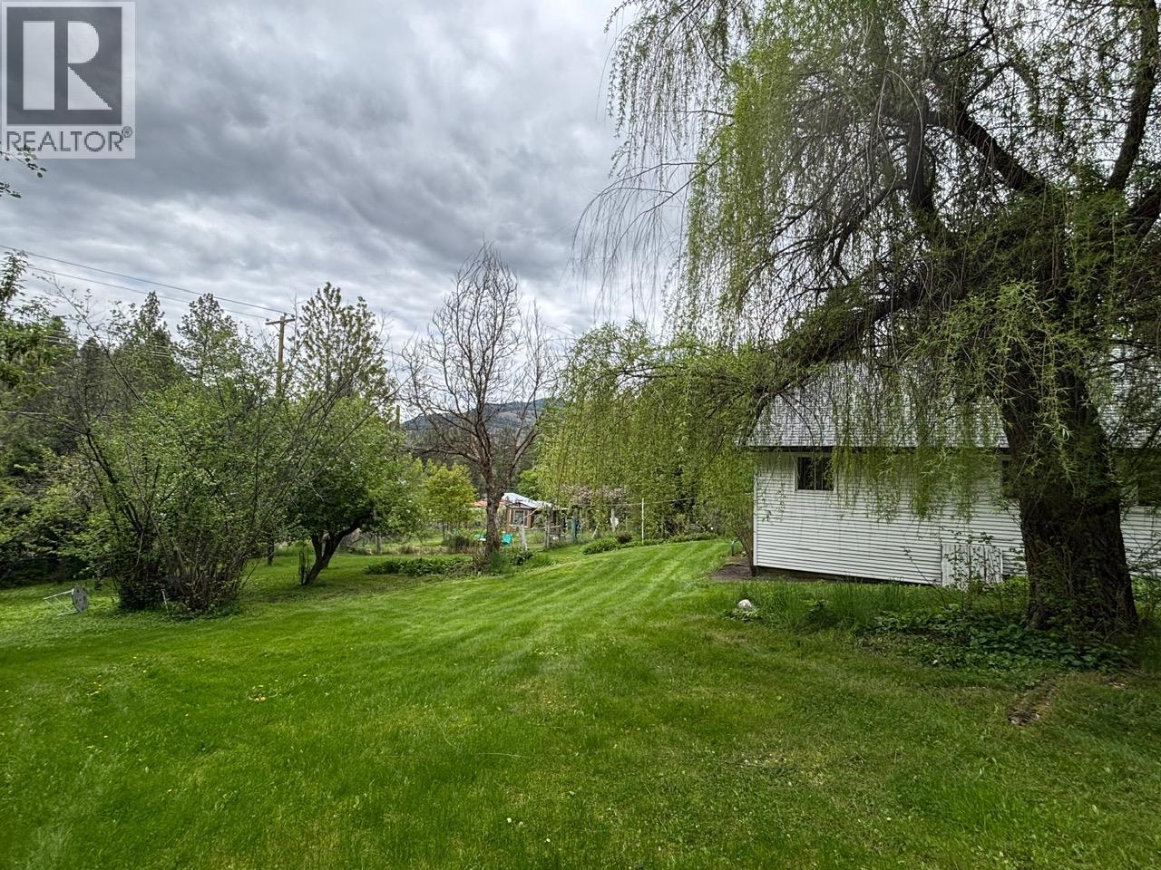 3900 Highway 3, Rock Creek