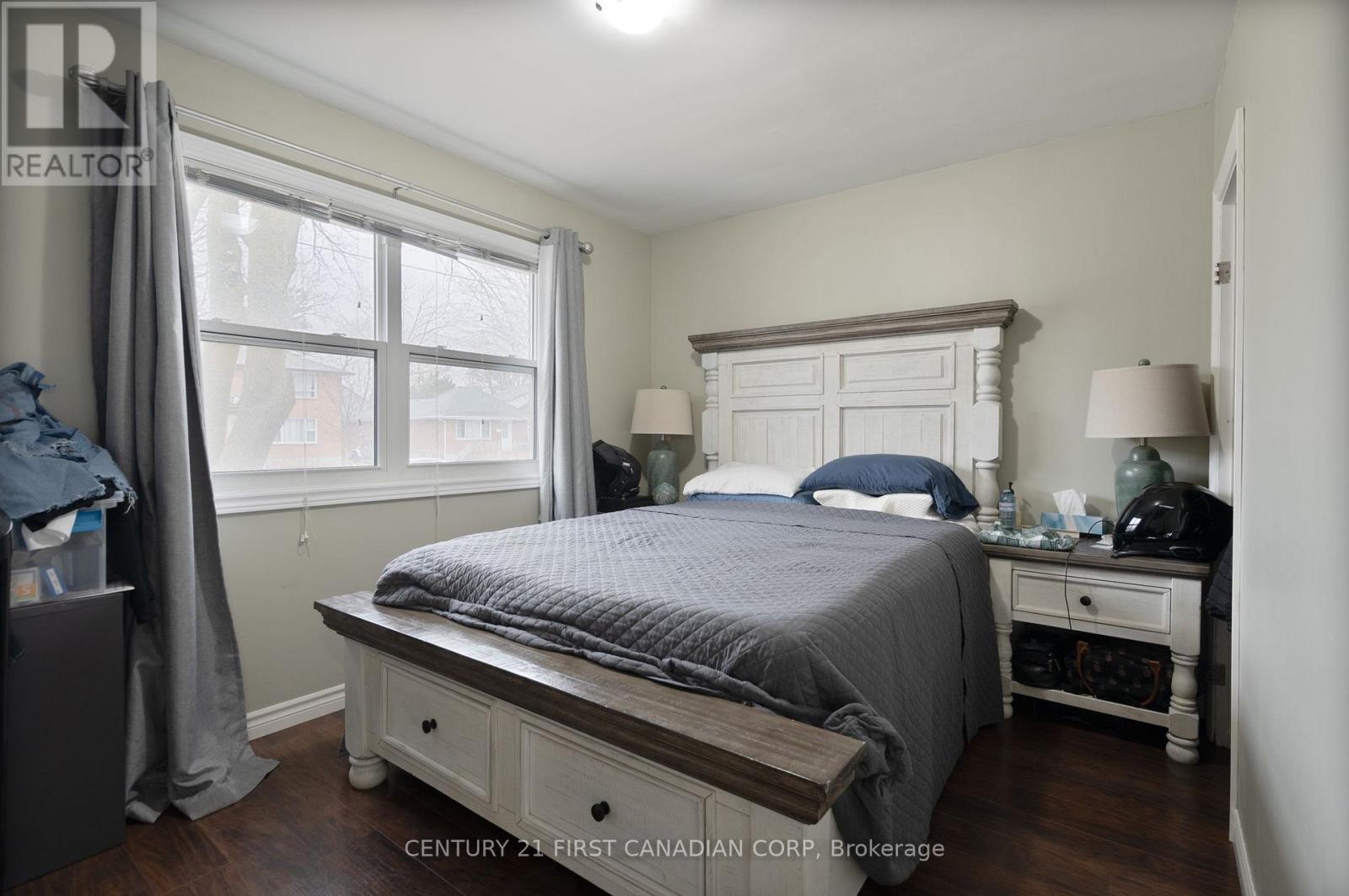 321 SPRUCE STREET - 26