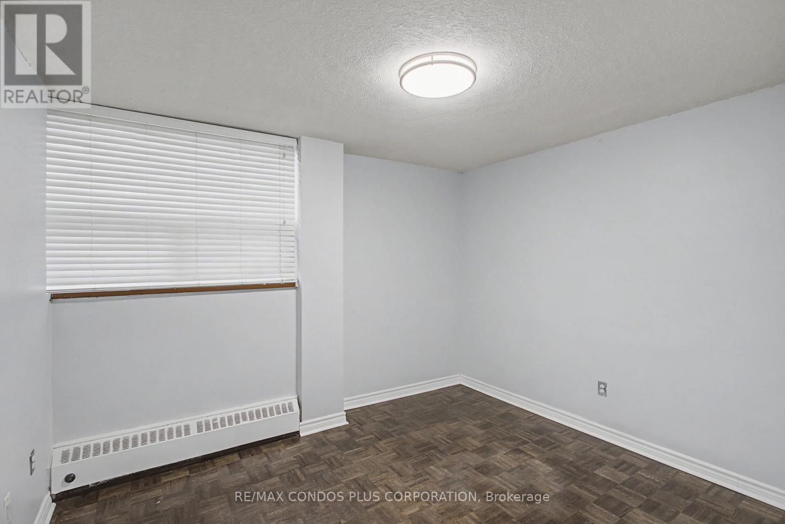 #208 5949 YONGE STREET W - 25