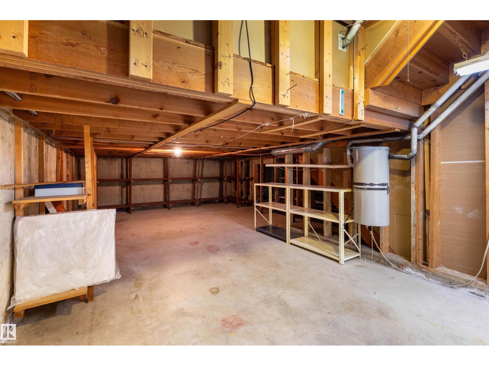 7716 157 ST NW, Edmonton