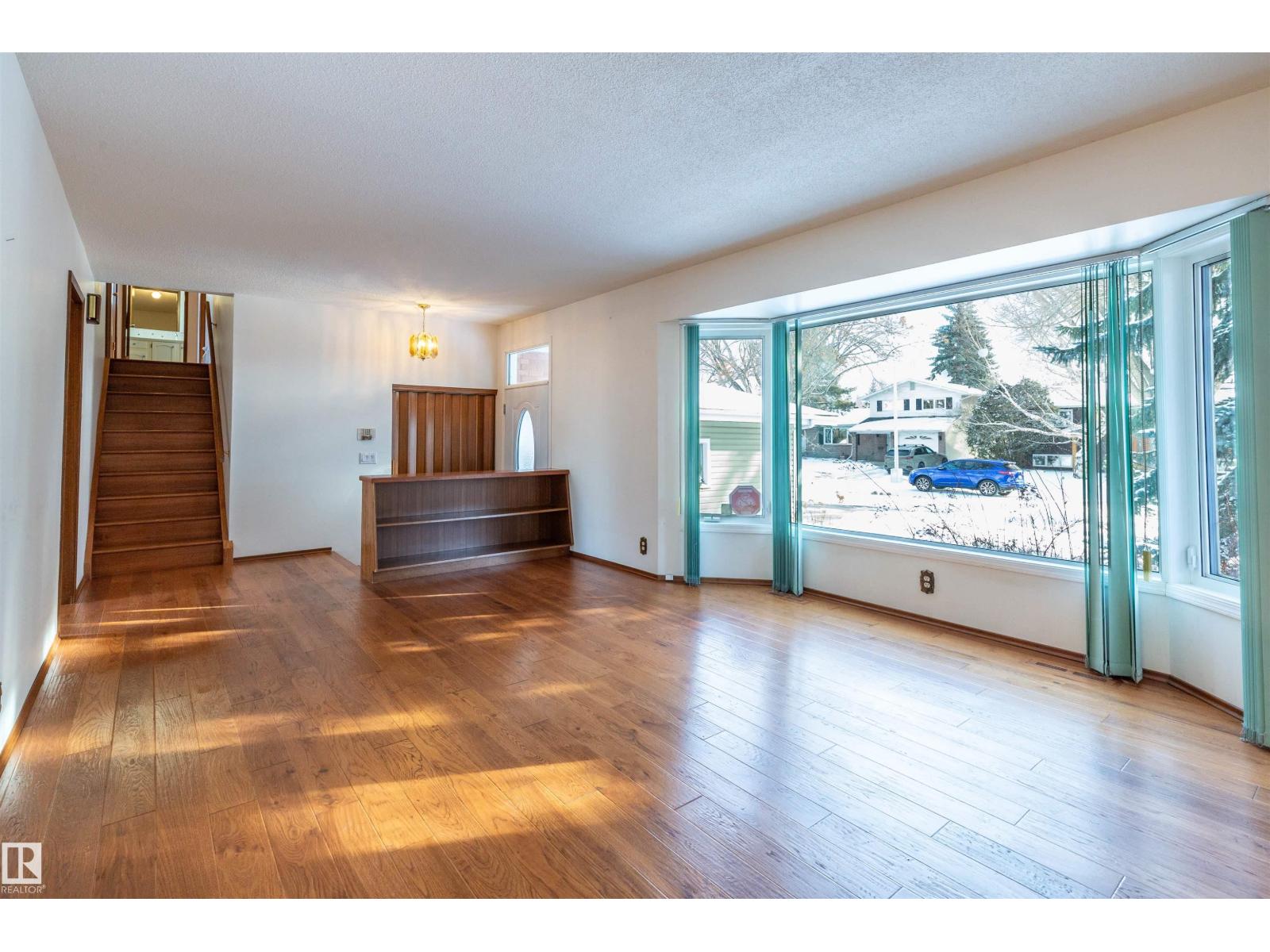 7716 157 ST NW, Edmonton