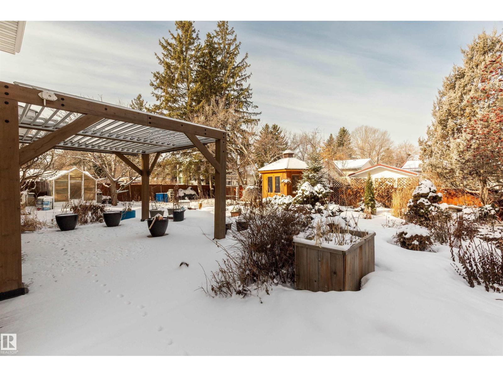 7716 157 ST NW, Edmonton