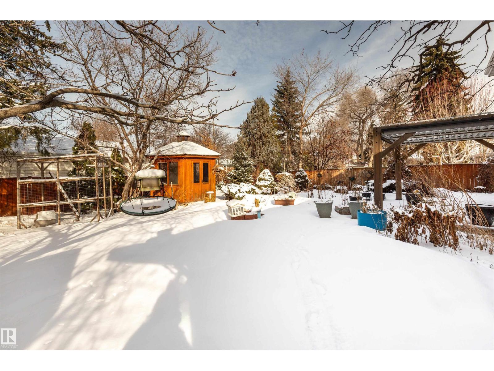 7716 157 ST NW, Edmonton