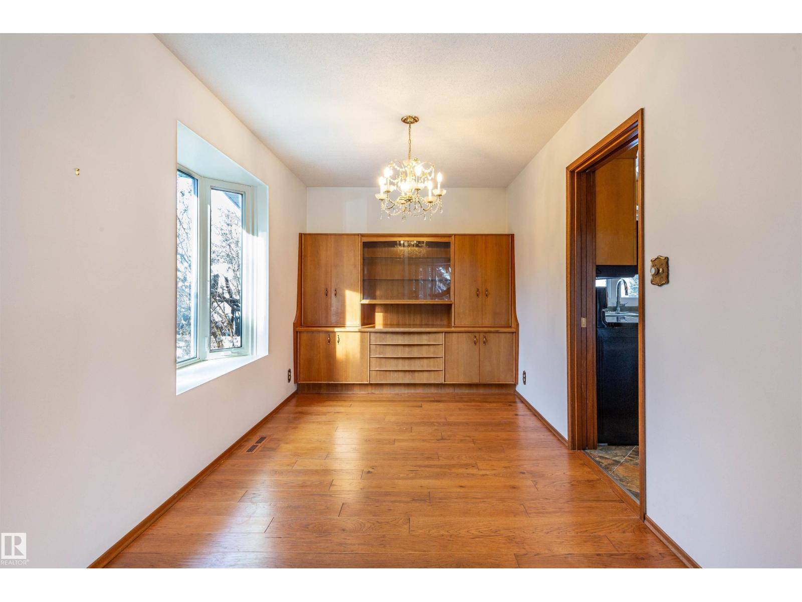 7716 157 ST NW, Edmonton