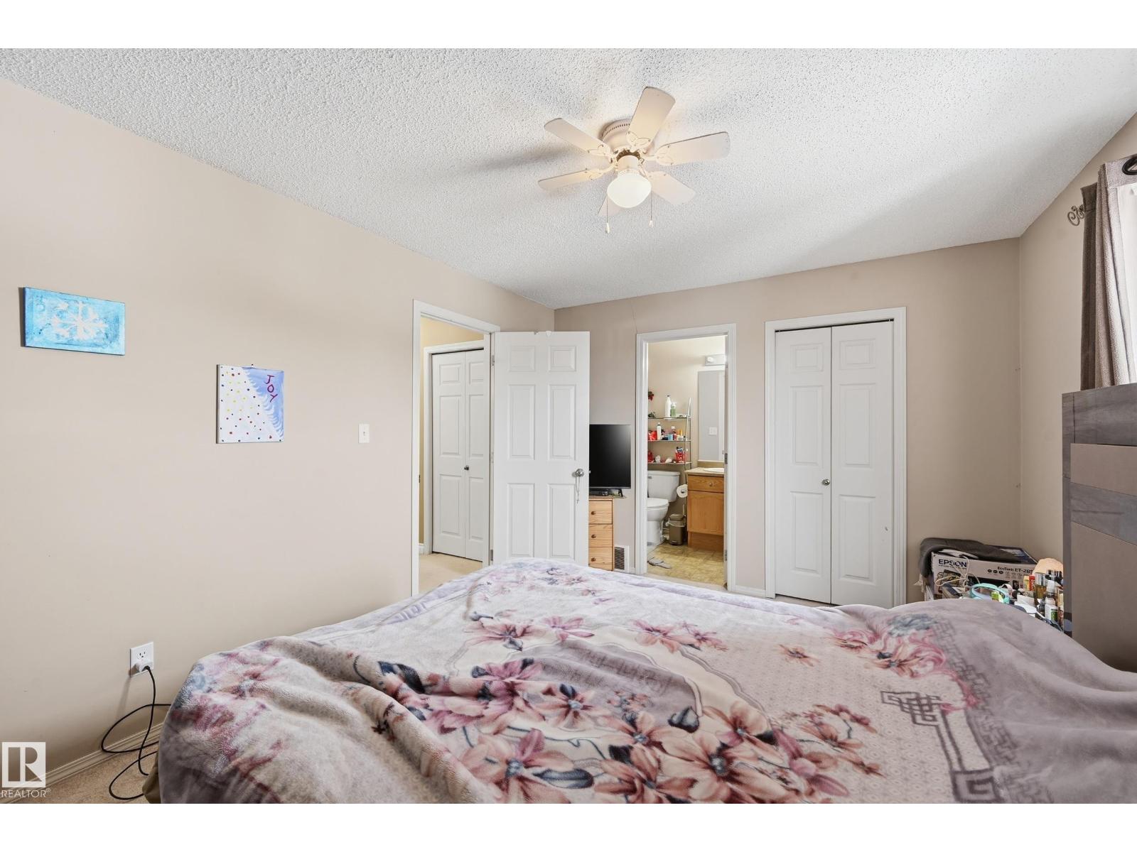 3010 32 AV NW, Edmonton