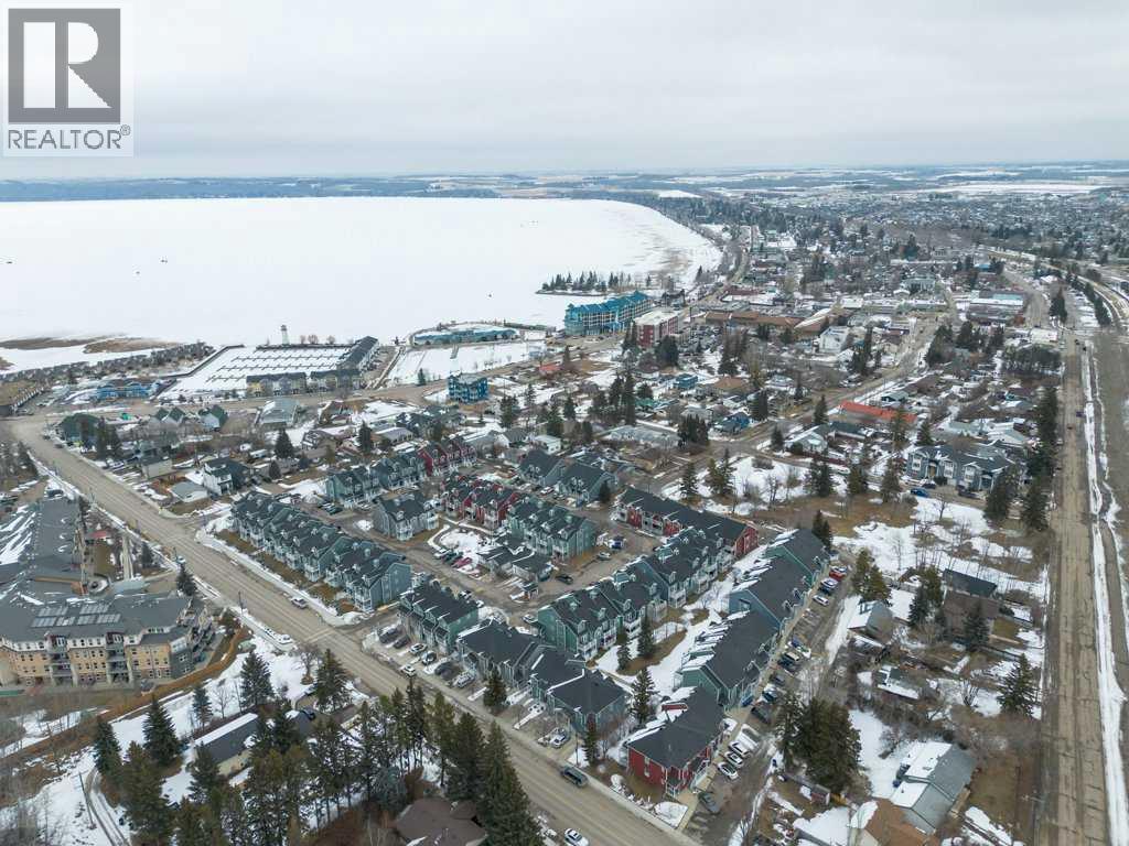 5220 50A Avenue, Sylvan Lake