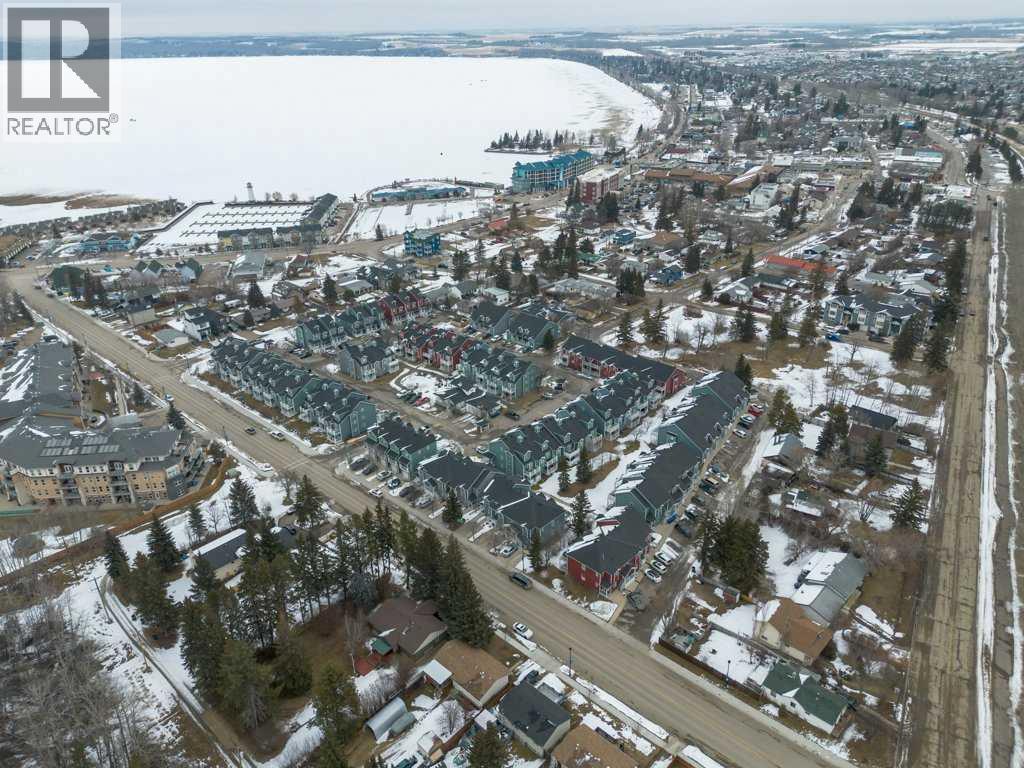 5220 50A Avenue, Sylvan Lake