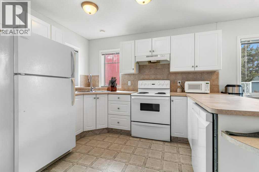 5220 50A Avenue, Sylvan Lake