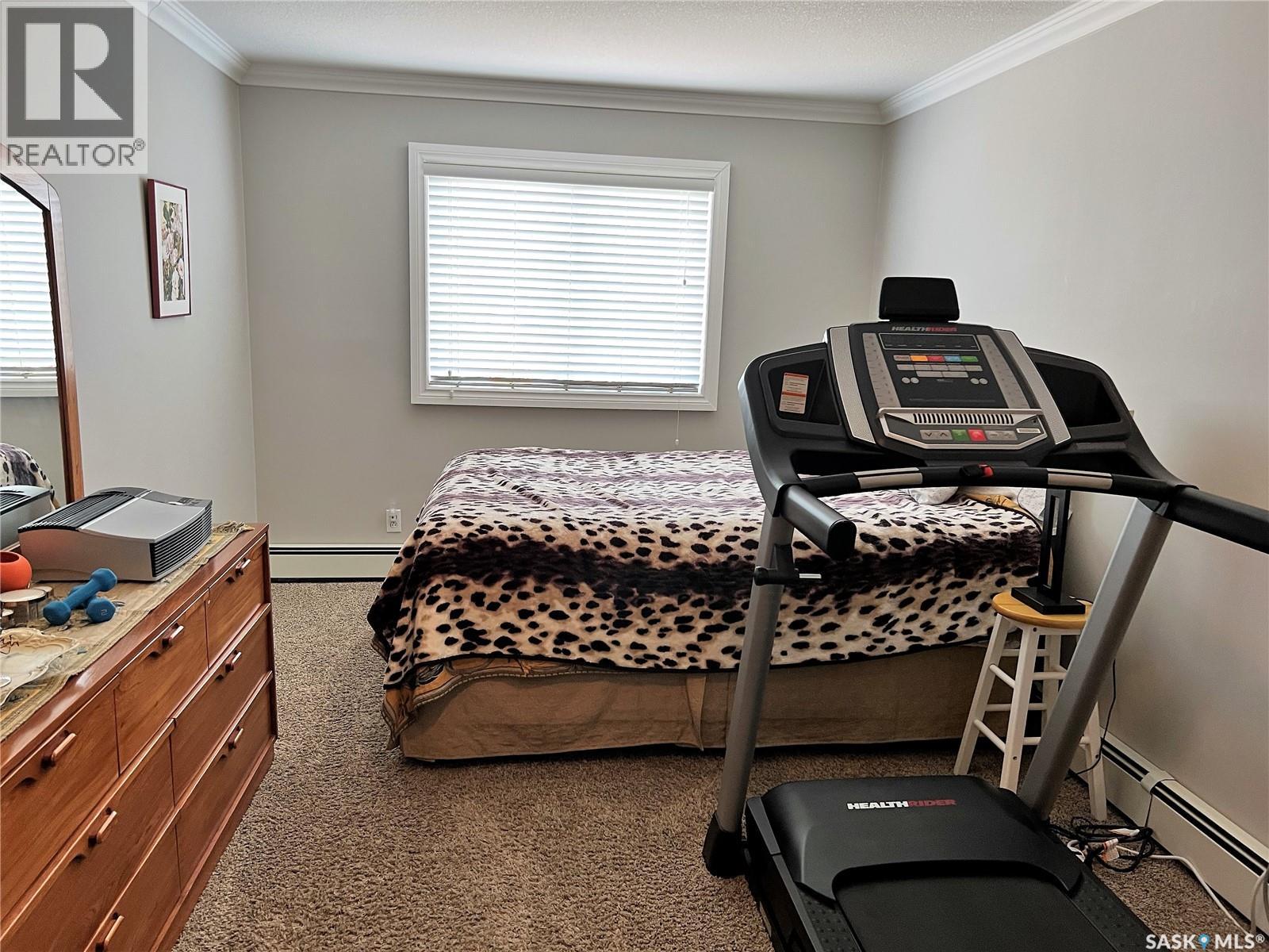 267 7TH AVENUE NW - 7